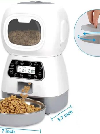 Convenient Feeding with the Automatic Pet Feeder