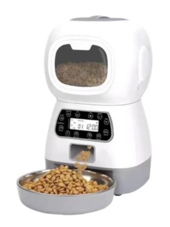 Convenient Feeding with the Automatic Pet Feeder